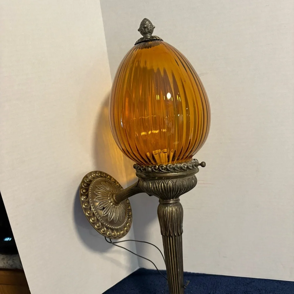 Vtg MCM 1960s Italian Style Amber Glass Wall Sconce Light Fixture 24” Morton 455